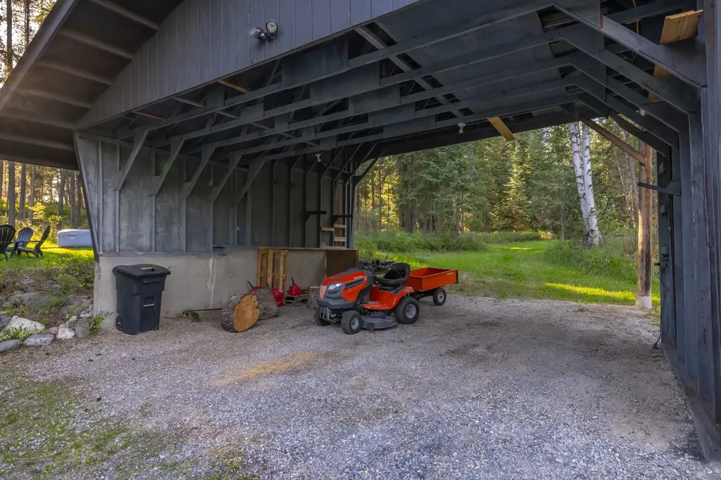 390 Beaver Lake Road Whitefish MT 59937