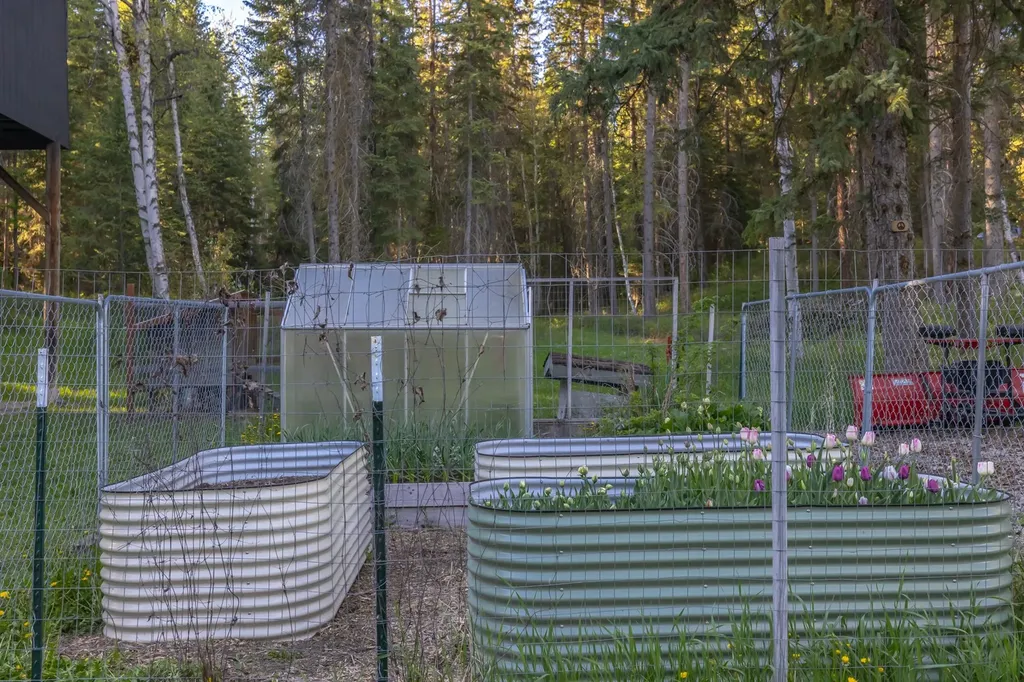 390 Beaver Lake Road Whitefish MT 59937