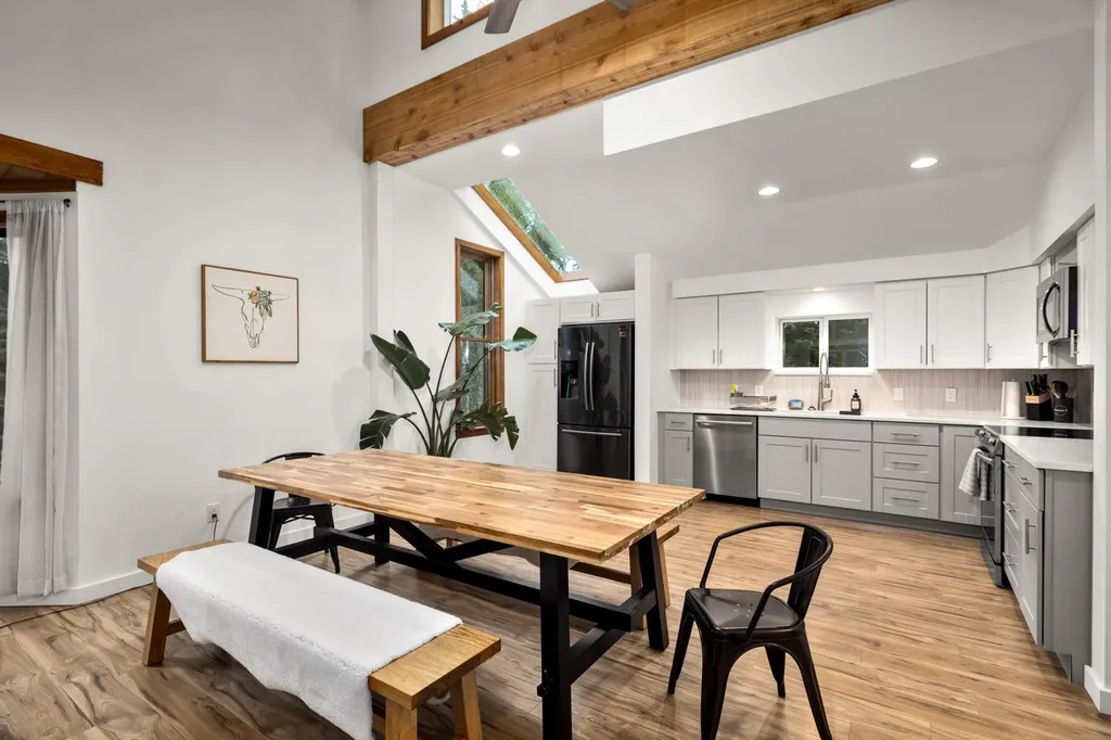 390 Beaver Lake Road Whitefish MT 59937