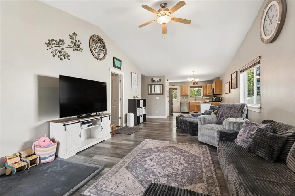 250 Empire Loop Kalispell MT 59901