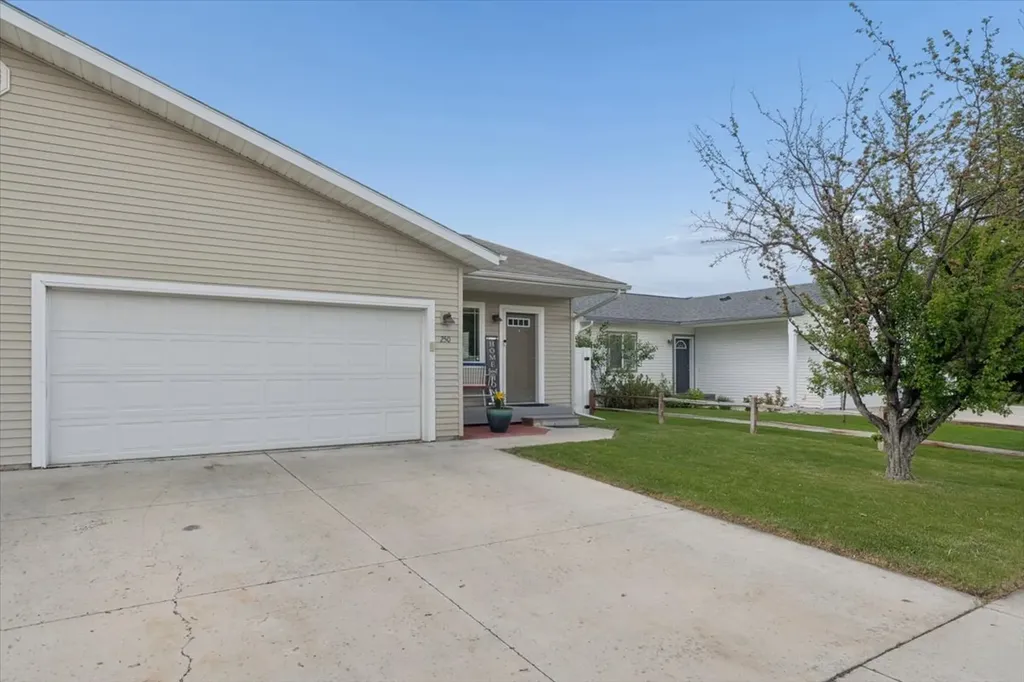 250 Empire Loop Kalispell MT 59901