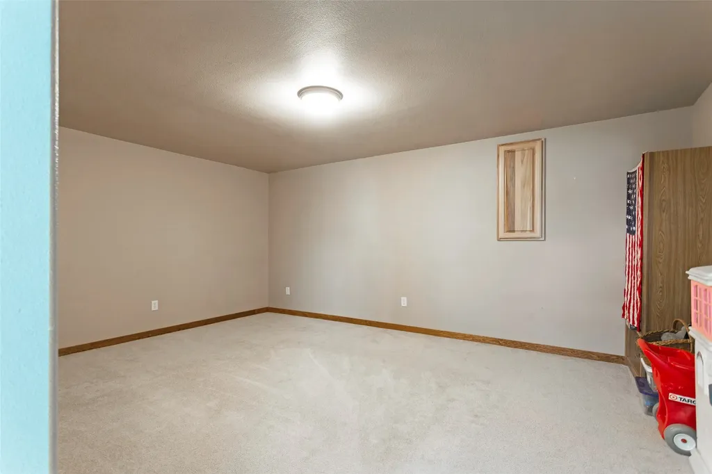 1741 Sutherland Lane Corvallis MT 59828