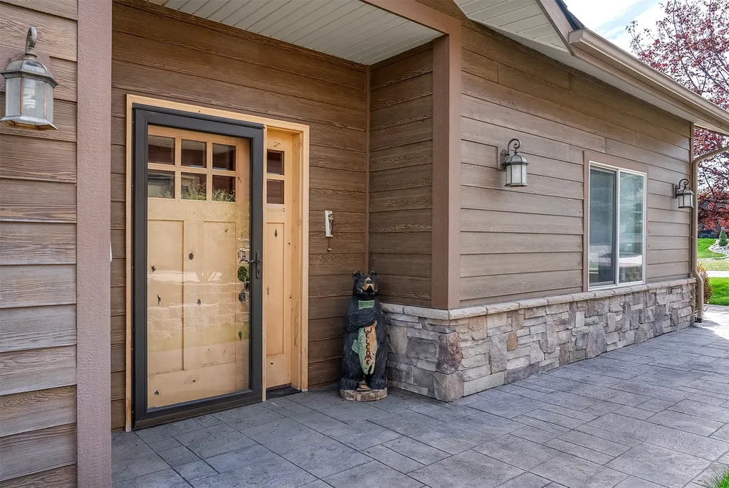 407 White Fox Run Polson MT 59860
