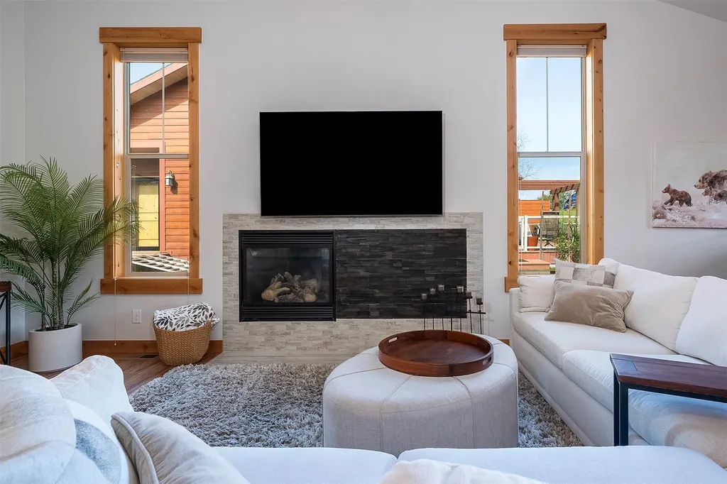 407 White Fox Run Polson MT 59860
