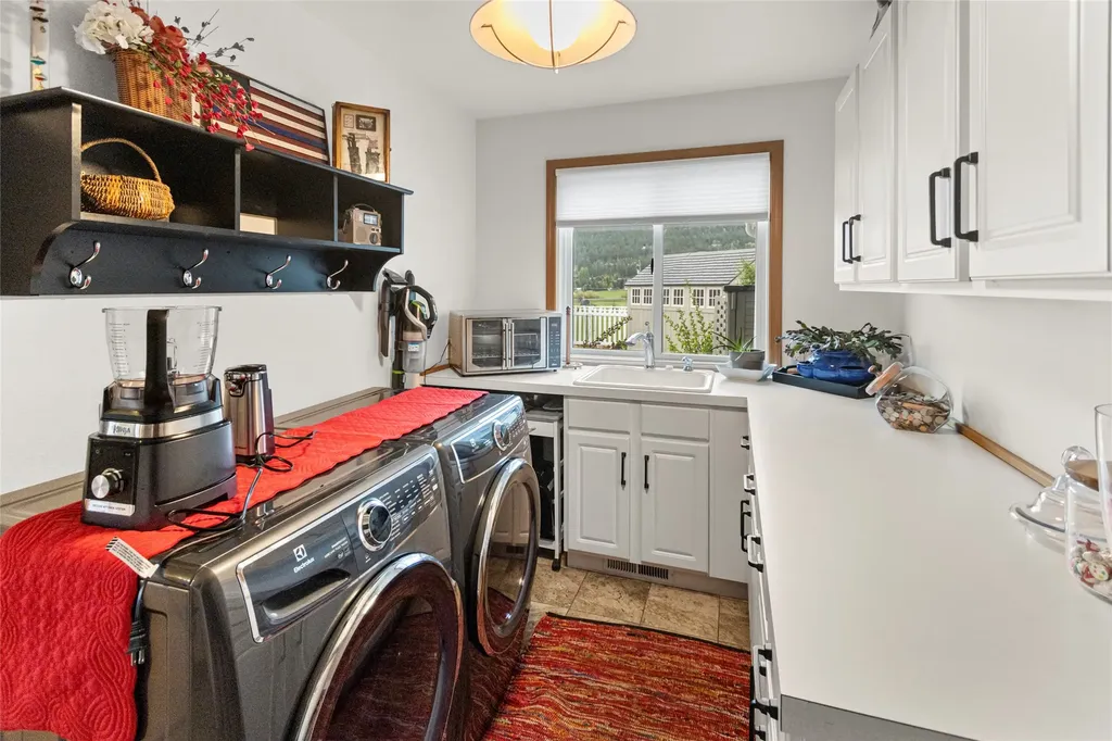 1333 Creekside Drive Kalispell MT 59901