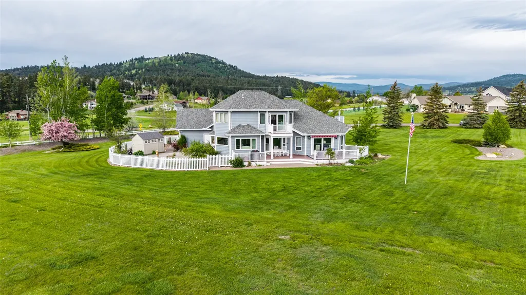 1333 Creekside Drive Kalispell MT 59901