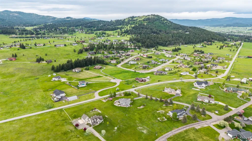 1333 Creekside Drive Kalispell MT 59901
