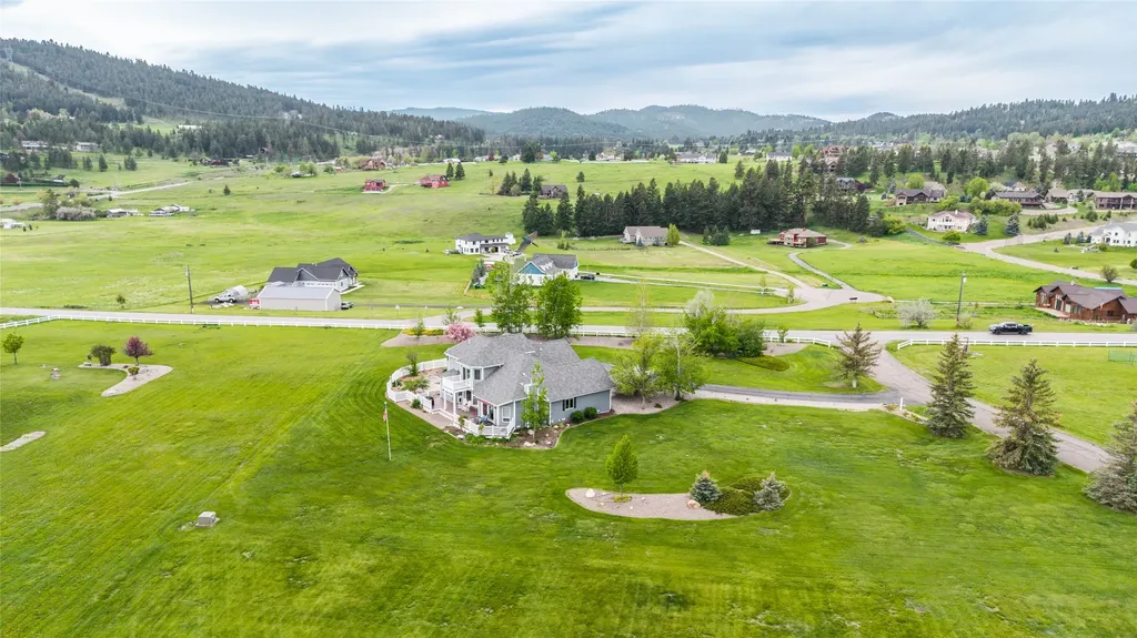 1333 Creekside Drive Kalispell MT 59901