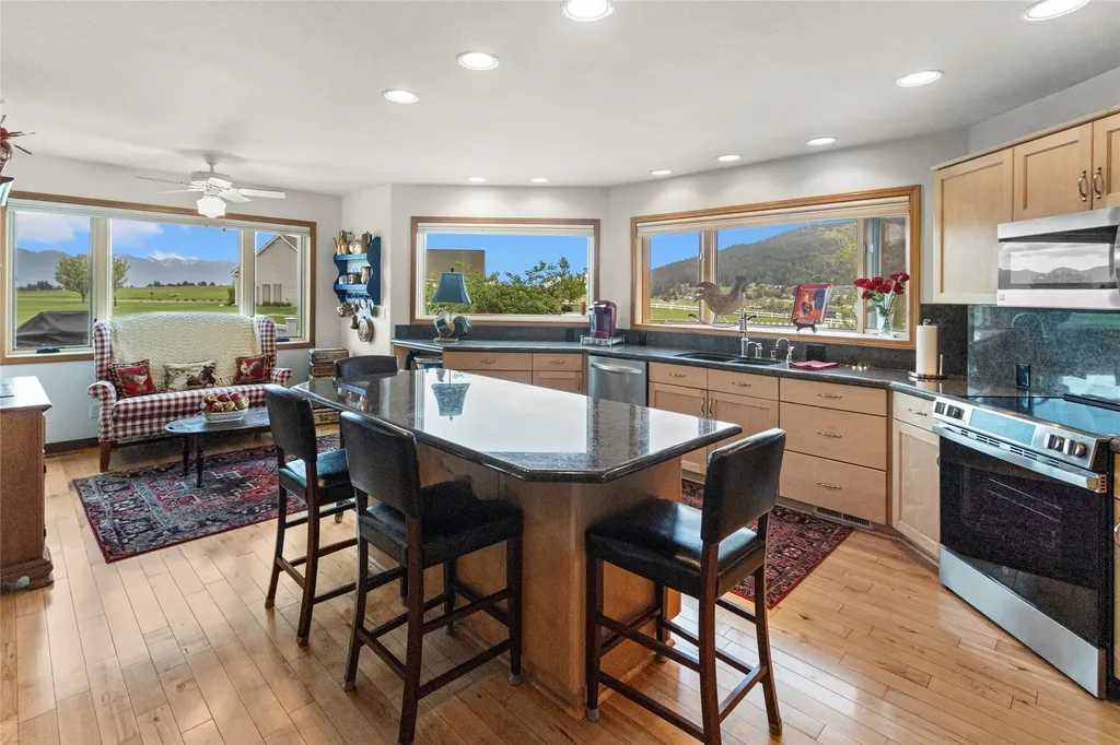 1333 Creekside Drive Kalispell MT 59901