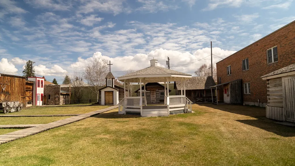 Tbd Lindsey Street Deer Lodge MT 59722