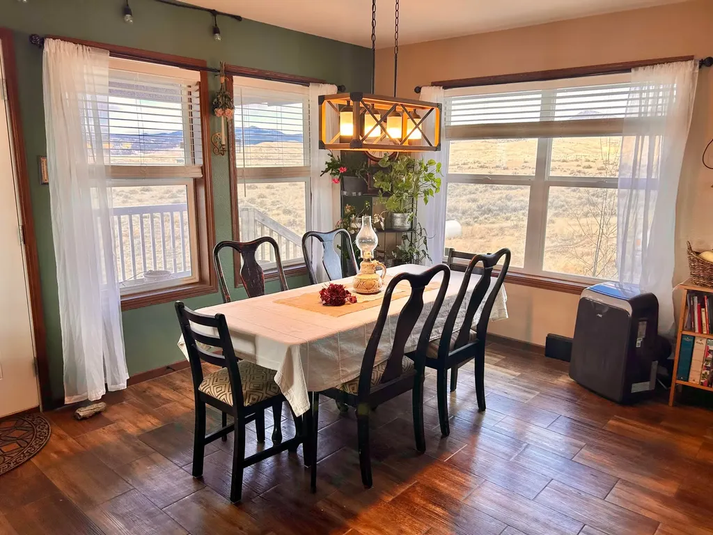 55 Mills Road Whitehall MT 59759