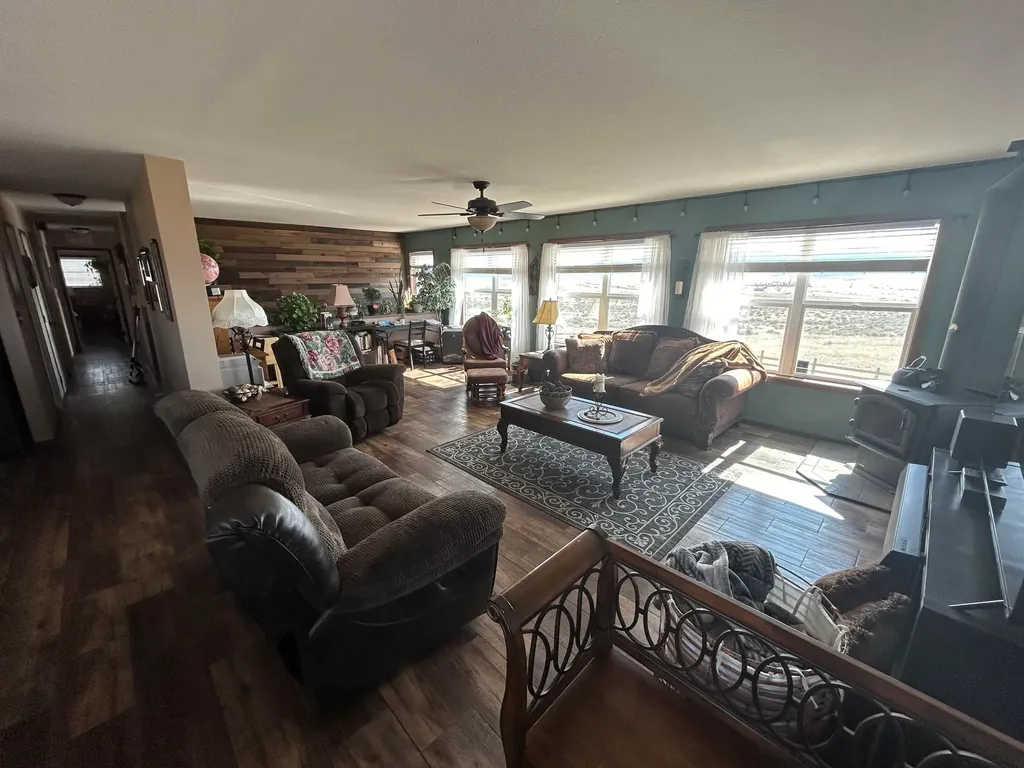 55 Mills Road Whitehall MT 59759