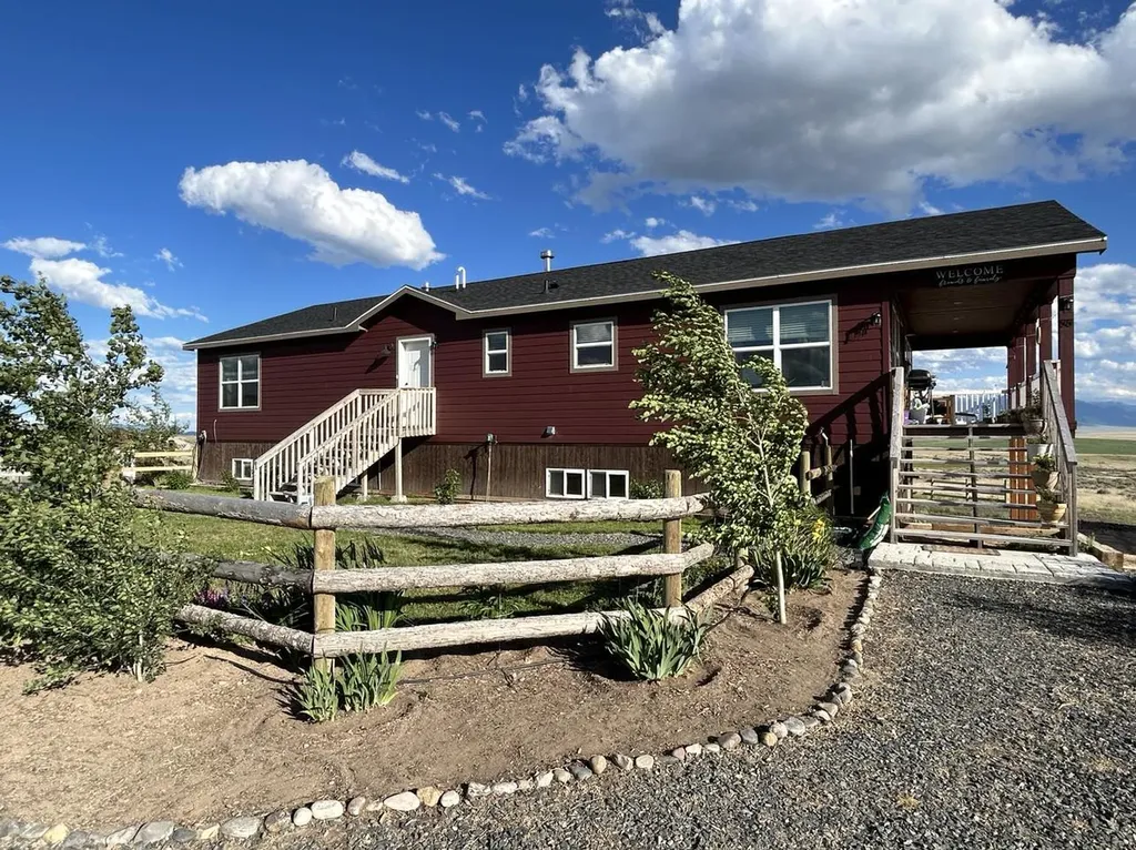 55 Mills Road Whitehall MT 59759