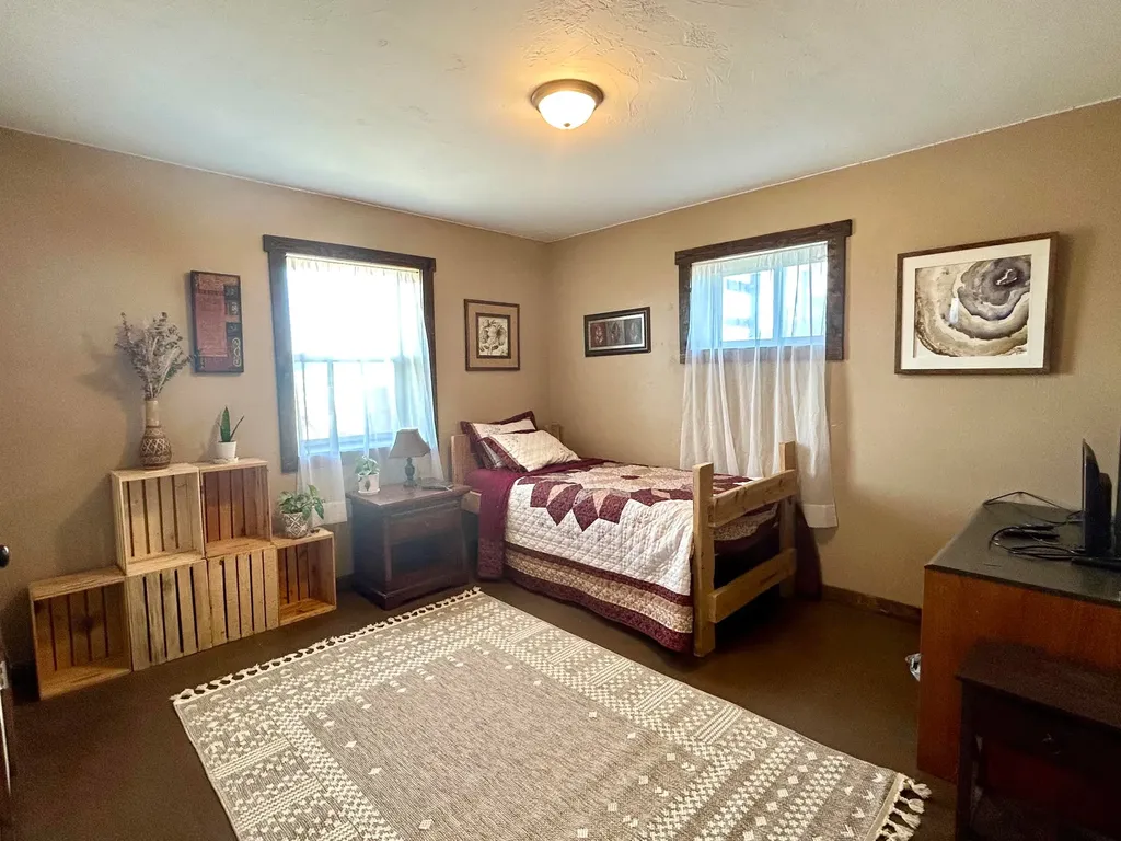 55 Mills Road Whitehall MT 59759