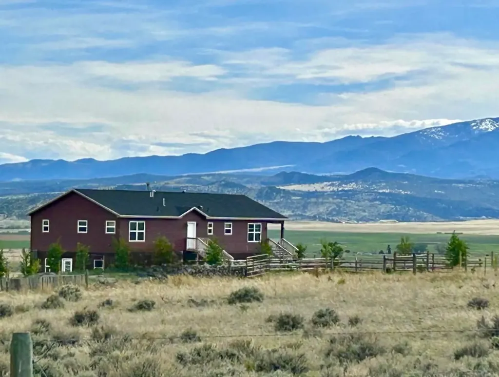55 Mills Road Whitehall MT 59759