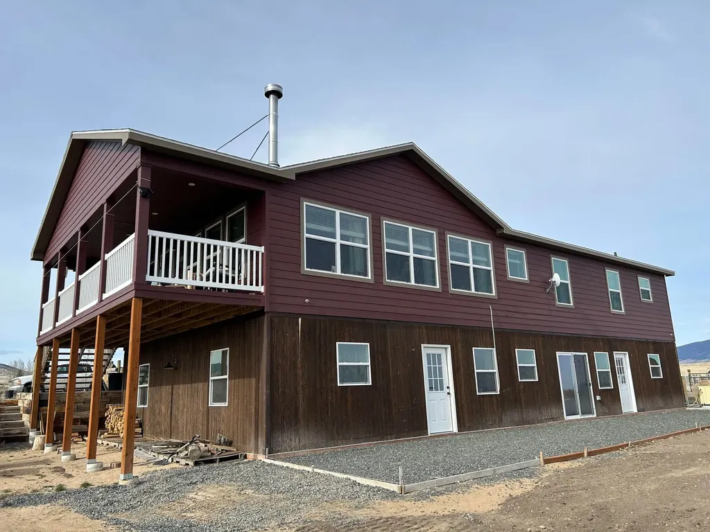 55 Mills Road Whitehall MT 59759
