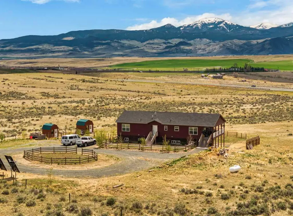 55 Mills Road Whitehall MT 59759