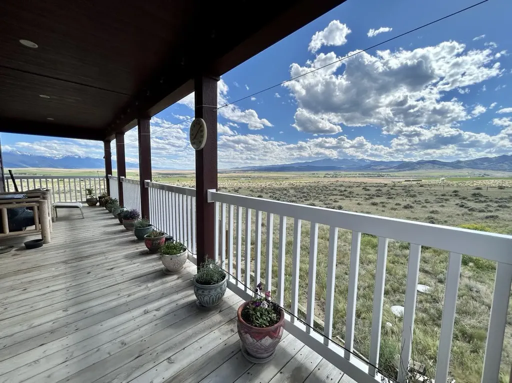55 Mills Road Whitehall MT 59759