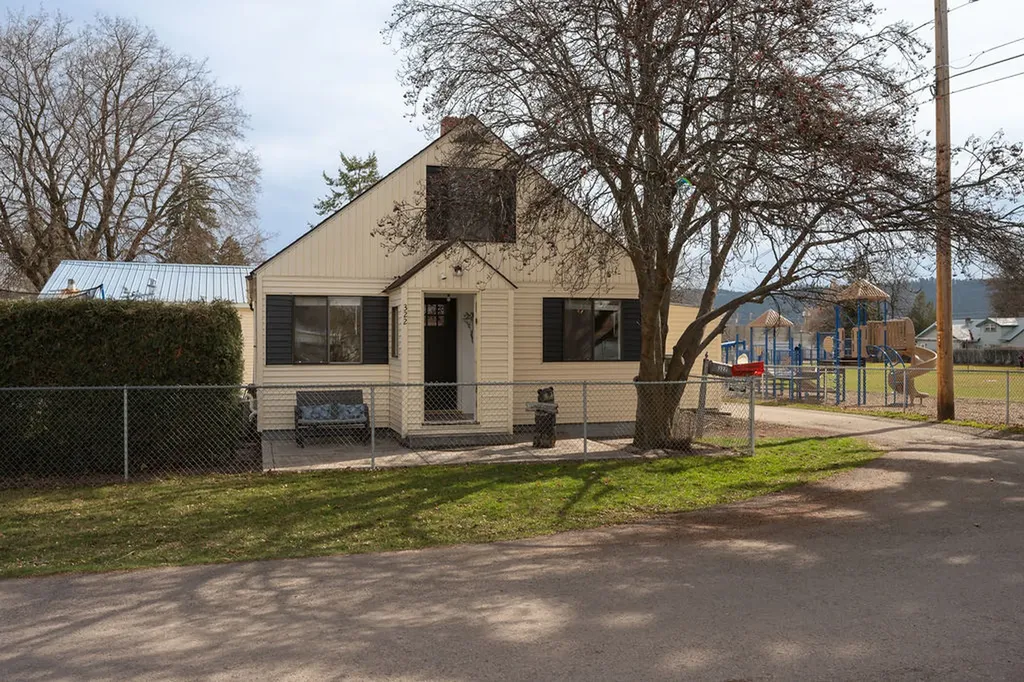 322 W Oregon Street Kalispell MT 59901