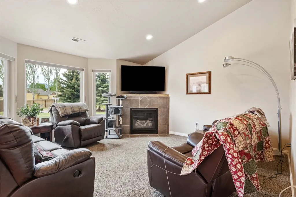1582 Douglas Drive Missoula MT 59808