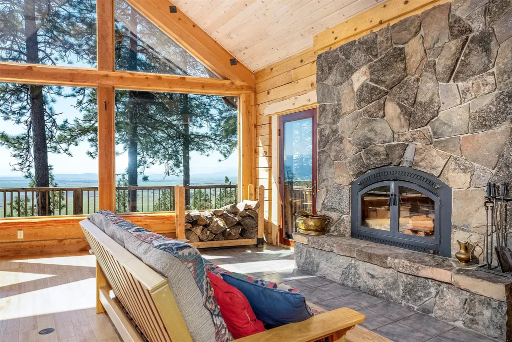 31611 Top Of The Rock Way W Polson MT 59860