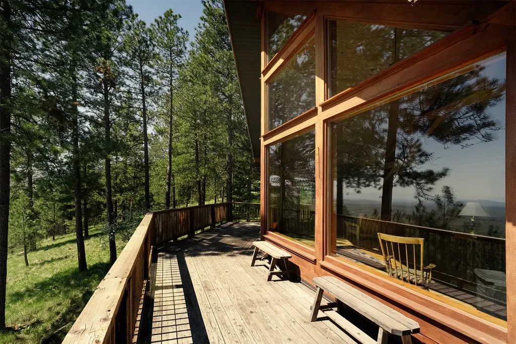 31611 Top Of The Rock Way W Polson MT 59860