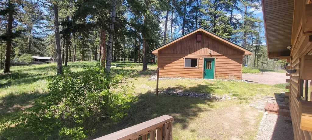 31611 Top Of The Rock Way W Polson MT 59860