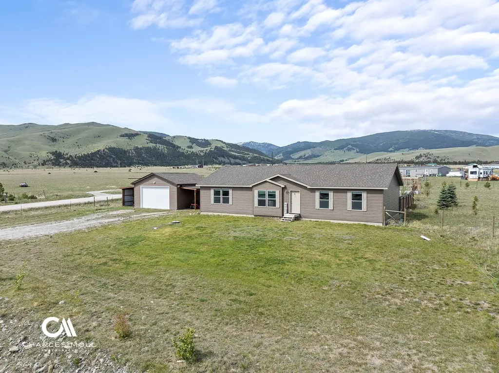 3 Mountain West Loop Winston MT 59647