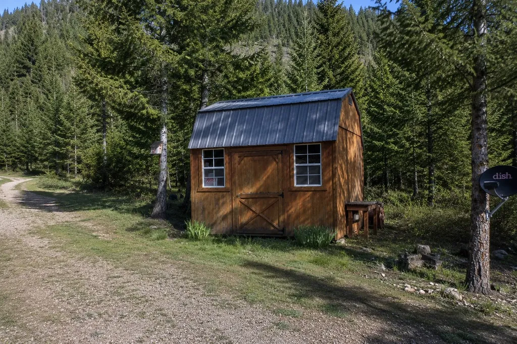 949 Verde Creek Road Superior MT 59872