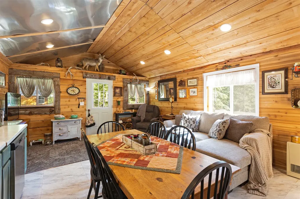 949 Verde Creek Road Superior MT 59872