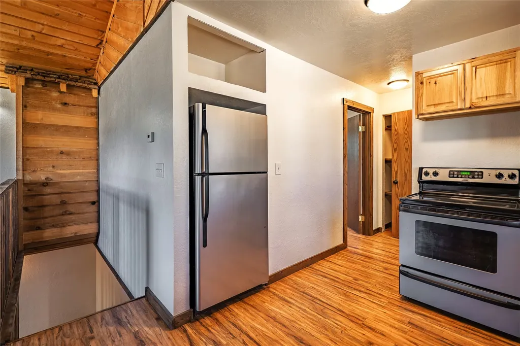 110 4th Street N Fairfield MT 59436
