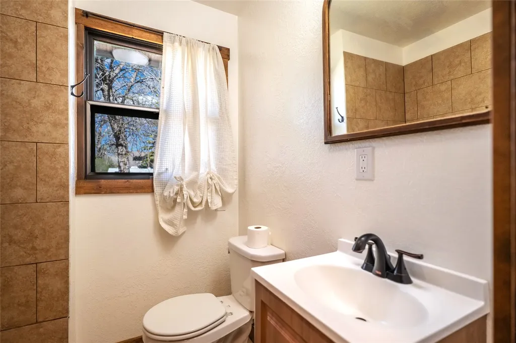 110 4th Street N Fairfield MT 59436