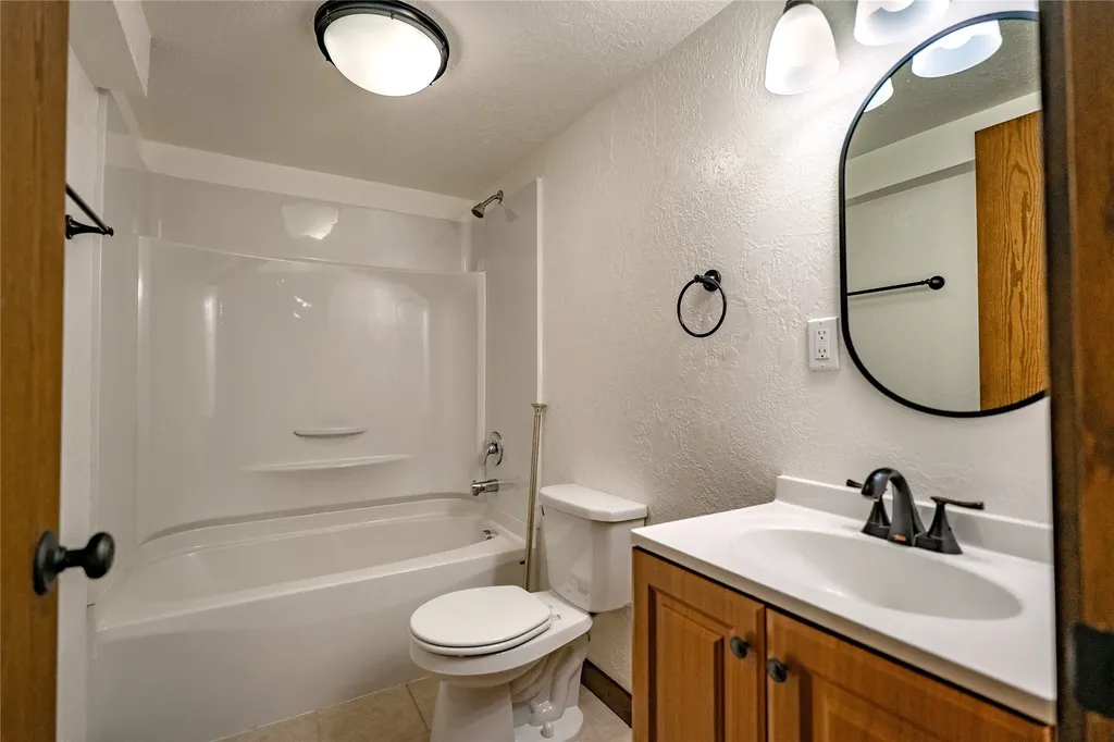 110 4th Street N Fairfield MT 59436