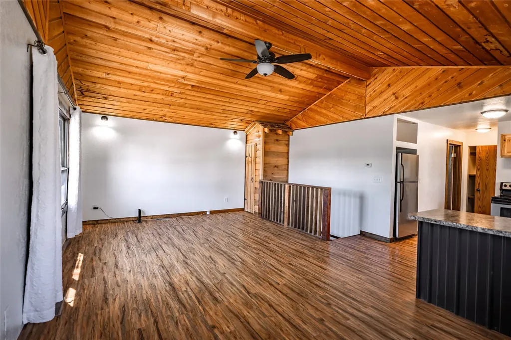 110 4th Street N Fairfield MT 59436
