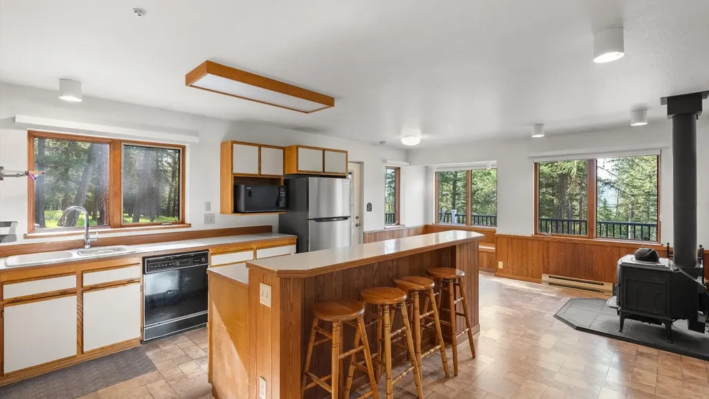 17353 Nighthawk Drive Frenchtown MT 59834