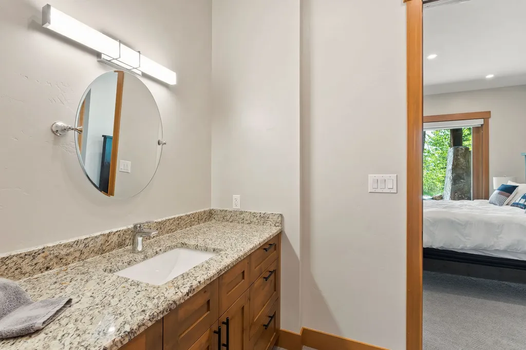 258 N Shooting Star Circle Whitefish MT 59937