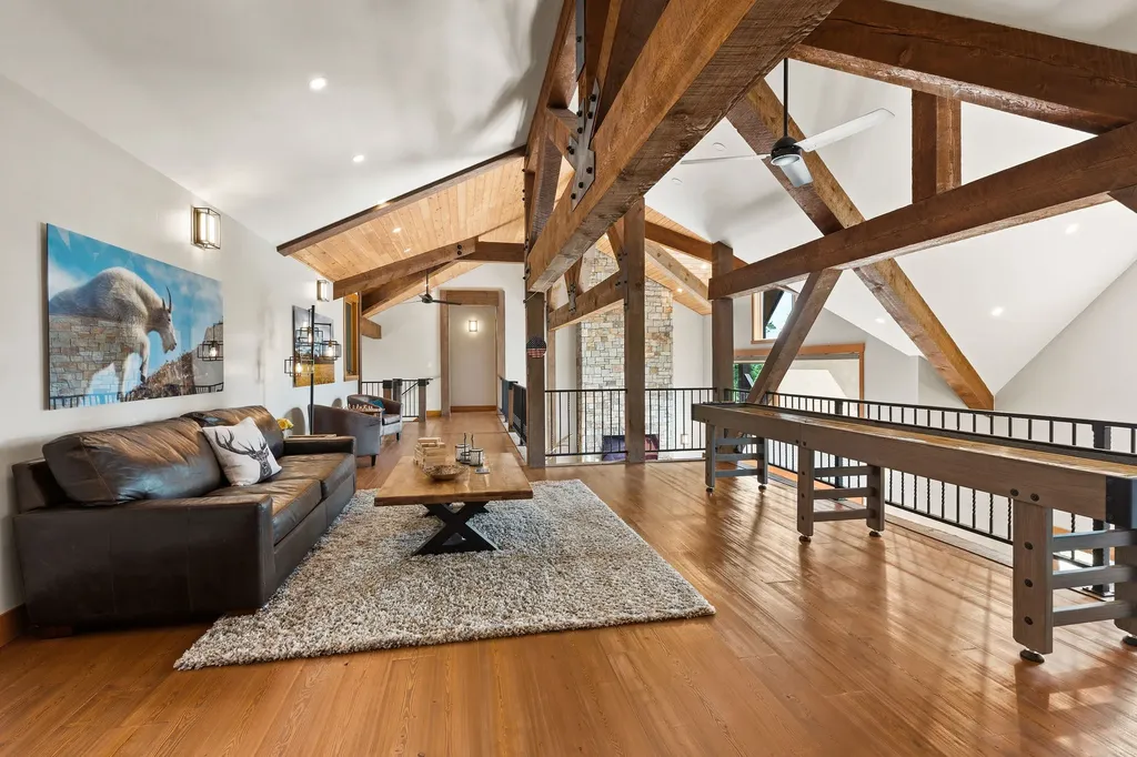 258 N Shooting Star Circle Whitefish MT 59937