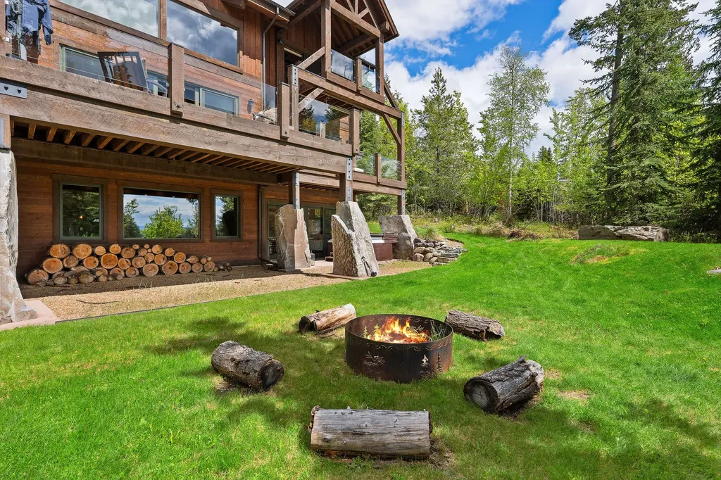 258 N Shooting Star Circle Whitefish MT 59937