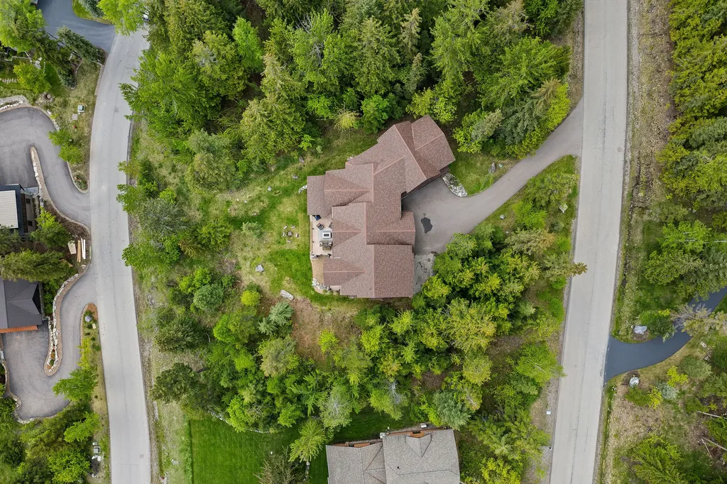 258 N Shooting Star Circle Whitefish MT 59937