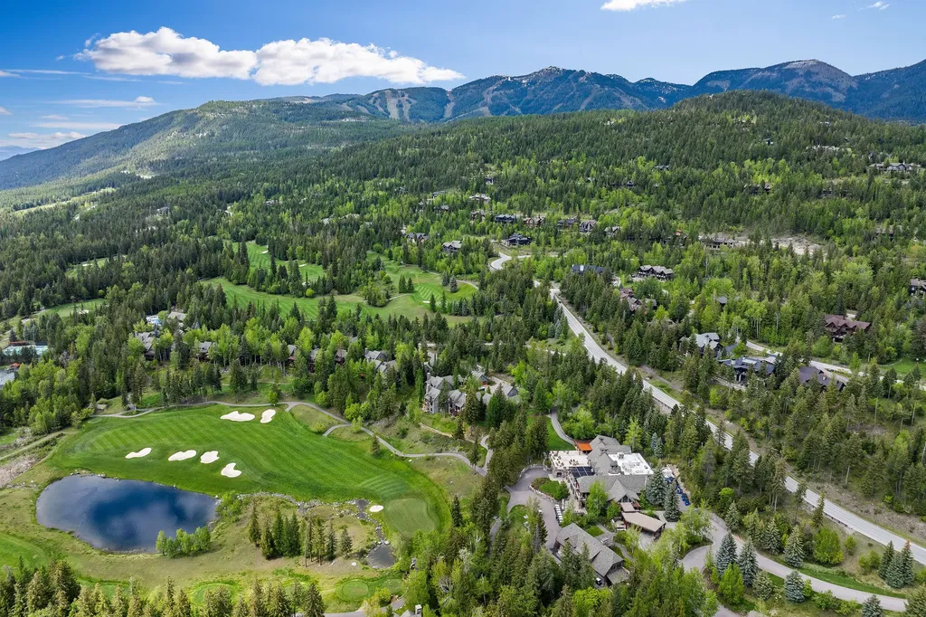 258 N Shooting Star Circle Whitefish MT 59937