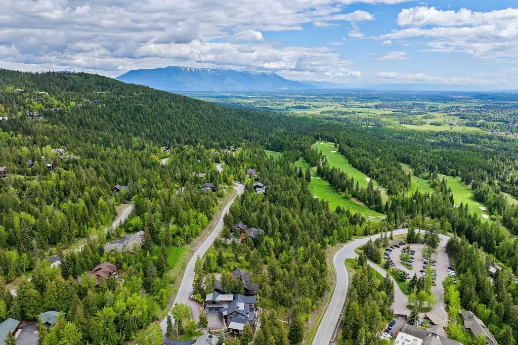 258 N Shooting Star Circle Whitefish MT 59937