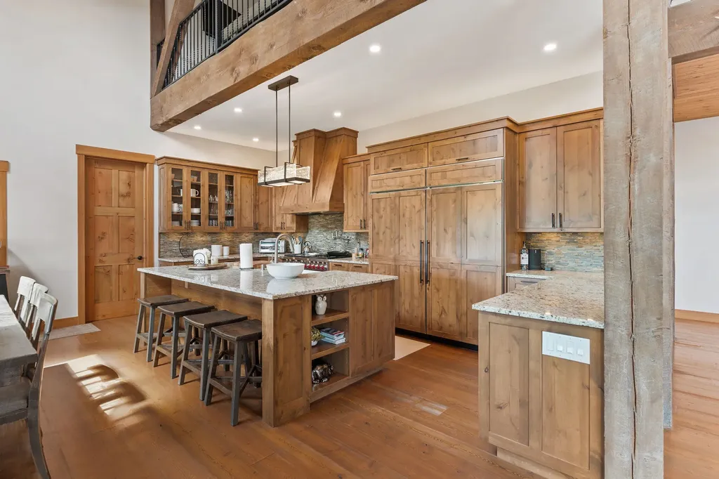 258 N Shooting Star Circle Whitefish MT 59937
