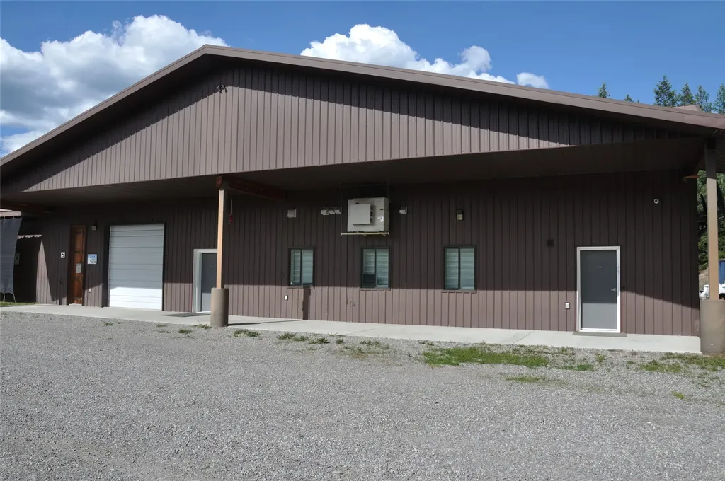 6073 Us Highway 93 N Olney MT 59927