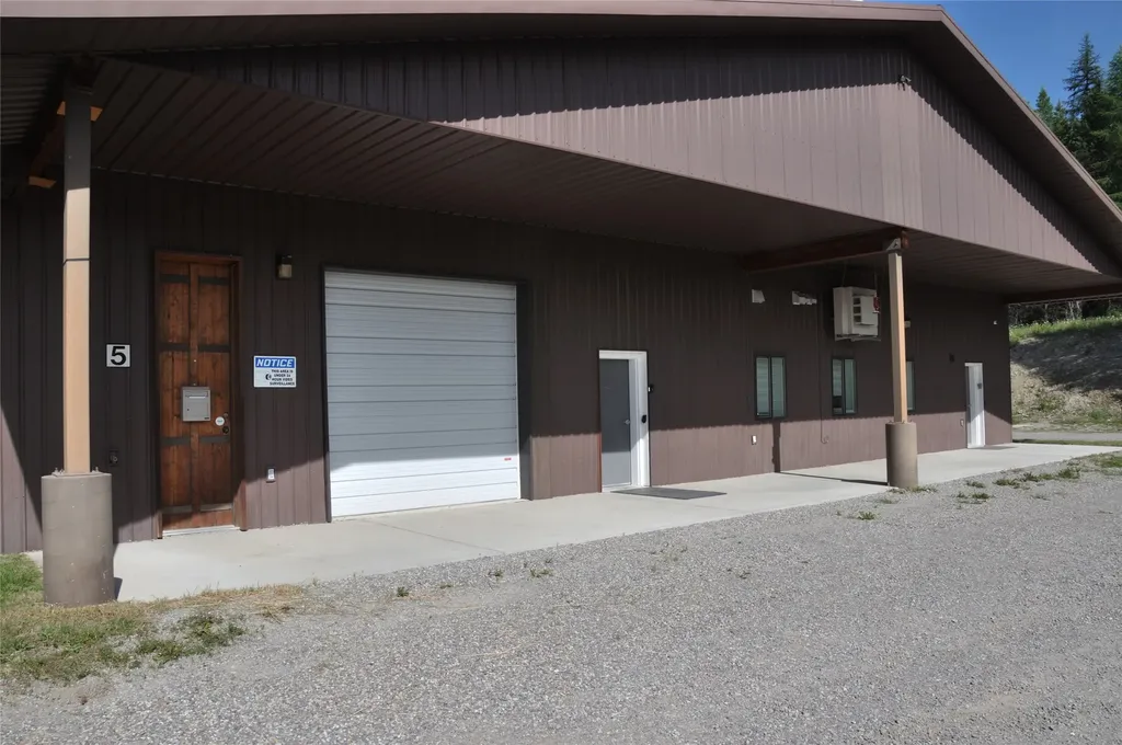 6073 Us Highway 93 N Olney MT 59927