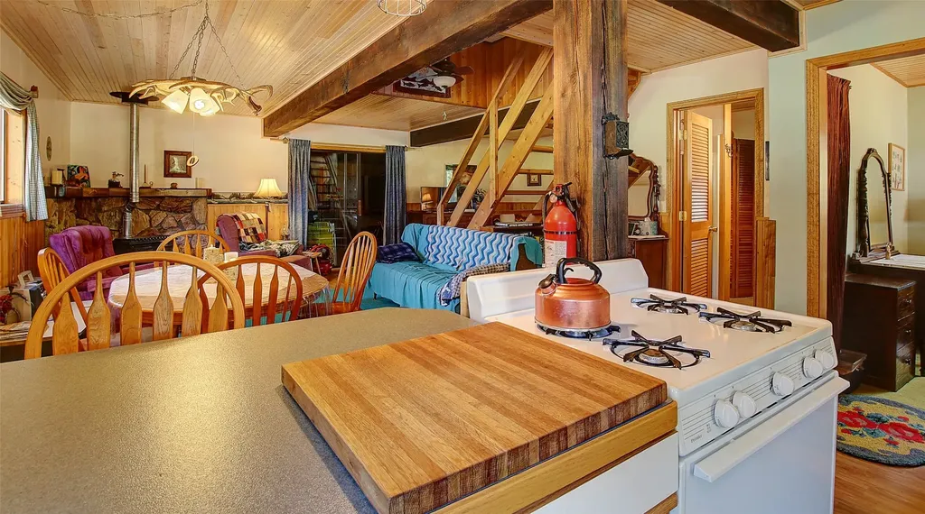 60 Idle Hour Way Clinton MT 59825