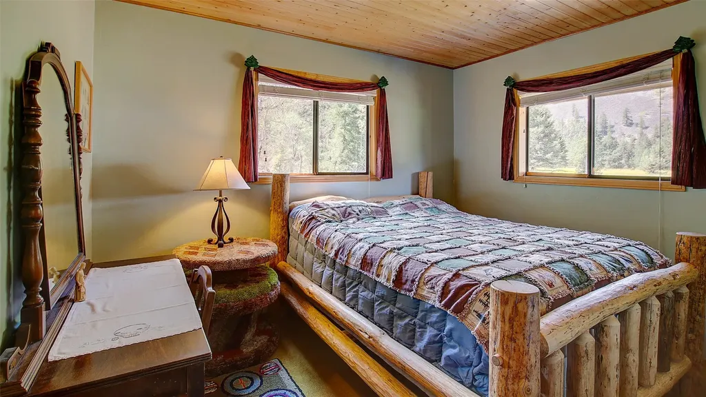 60 Idle Hour Way Clinton MT 59825