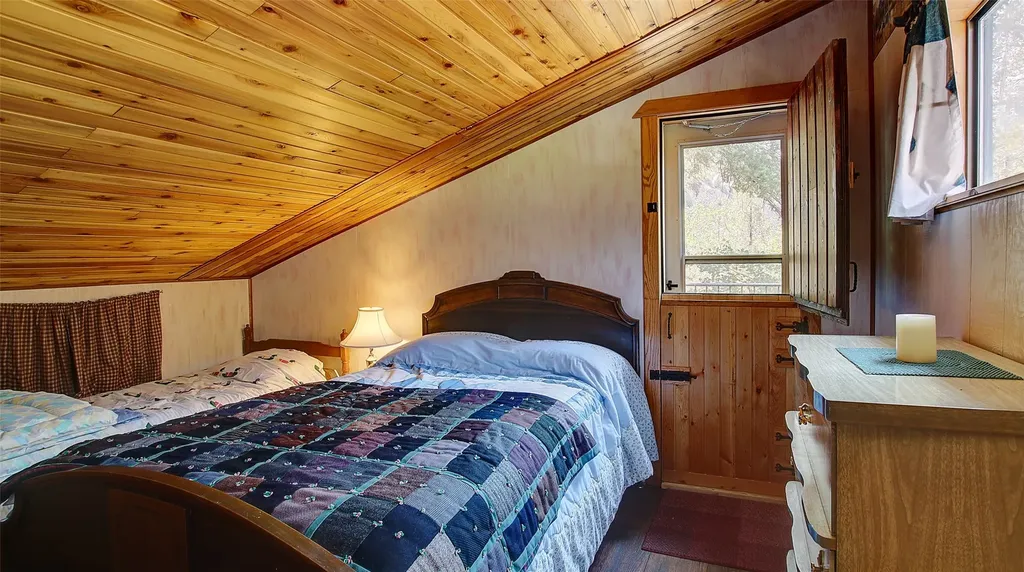 60 Idle Hour Way Clinton MT 59825
