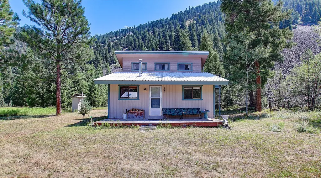 60 Idle Hour Way Clinton MT 59825