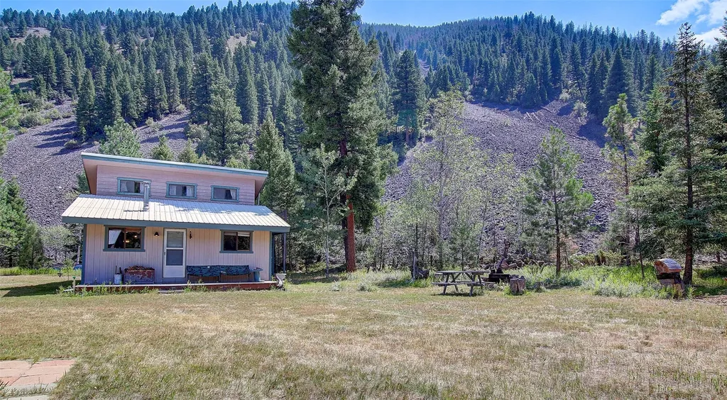 60 Idle Hour Way Clinton MT 59825