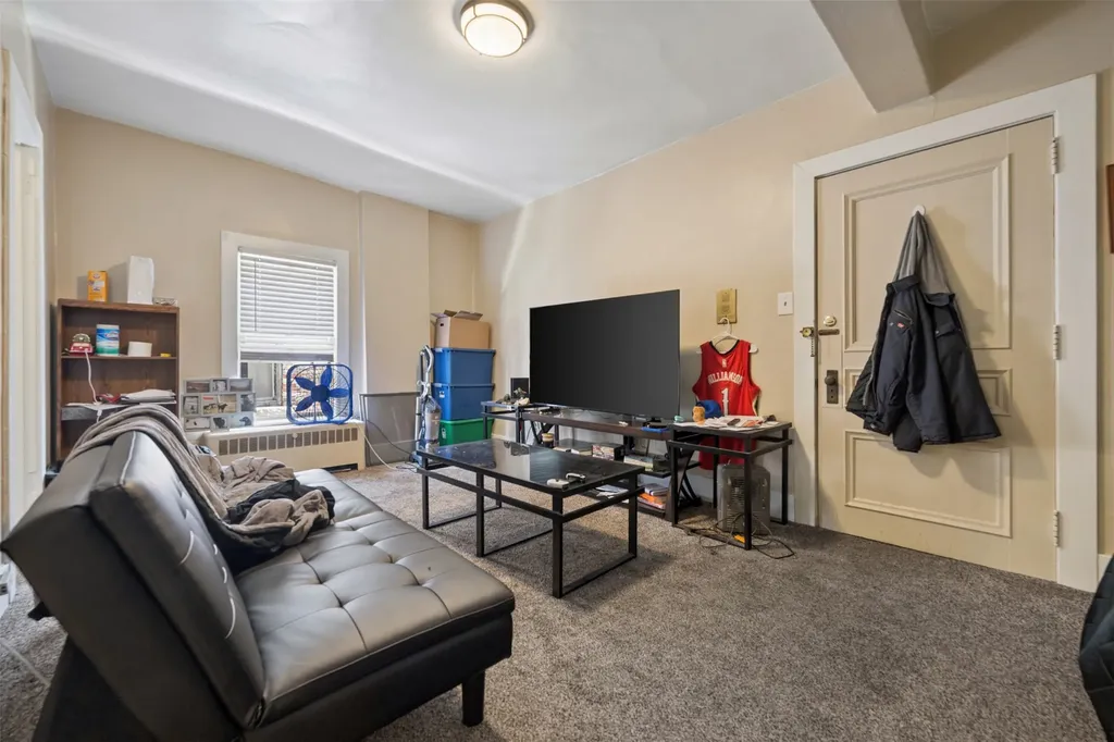 47 E Broadway Street Butte MT 59701